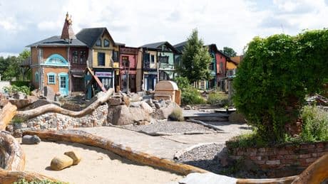 Alles aus Holz oder recycelt - So grün wird Deutschlands 1. Öko-Freizeitpark