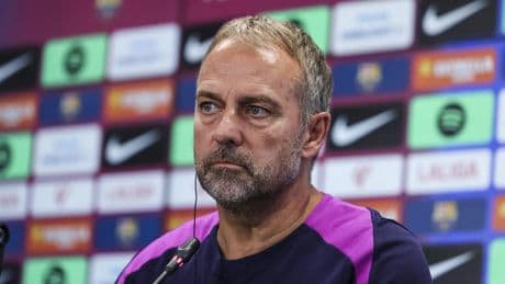 Hansi Flick y el problema del Barça con las inscripciones: "No es una situación con la que esté contento, pero confío en el club"