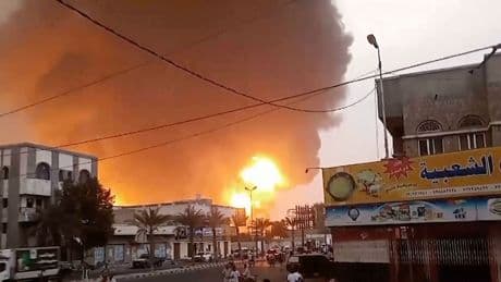 Luftschläge im Jemen - Israel greift Häfen von Huthi-Terroristen an