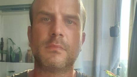 Deutsche Touristen in Israel: „Ich will einfach nur weg“ – Kölner sitzt in Tel Aviv fest