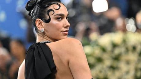 Dua Lipa gibt Verlobung mit Callum Turner bekannt - dabei träumte sie nie vom Heiraten