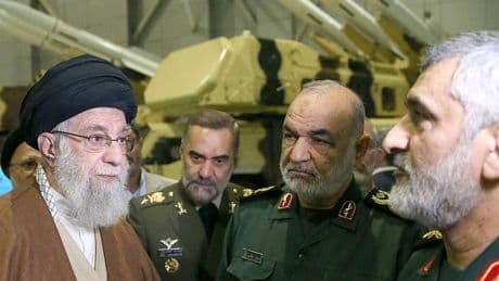 Irán, casi indefenso