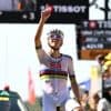 Live Tour | Dolblije Pogacar draagt dubbelslag op aan overleden wielertalent (19)