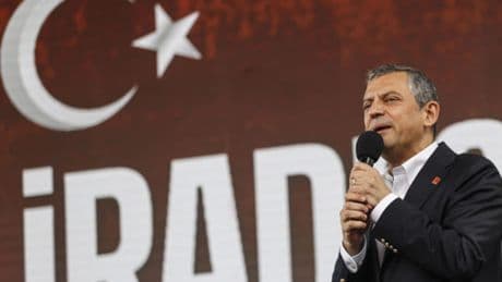 CHP lideri Özel Konya'da konuşuyor