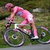 Roze truidrager Del Toro revancheert zich in Giro d'Italia en haalt solo de streep