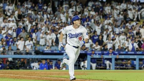 Amid resurgent year and batting title push, Will Smith unbothered being 'overlooked'