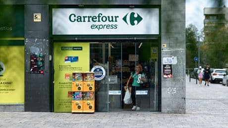 Carrefour baja su beneficio un 17,5% en España, hasta 287 millones de euros