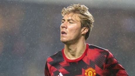 Rasmus Hojlund sends Man Utd six-word message as Moise Kean deadline looms