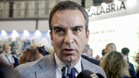 Il presidente della Calabria Occhiuto indagato per corruzione