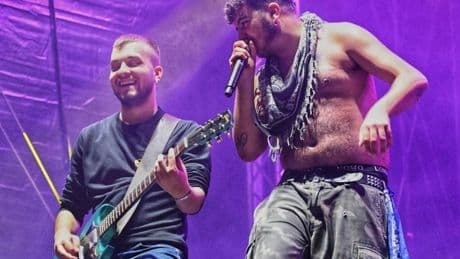 A Linaje les quedó grande el escenario de Abandoibarra