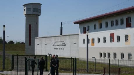 Prison de haute sécurité de Vendin-le-Vieil: deux détenus contestent leur transfèrement
