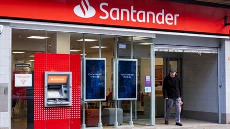 Santander to buy major high street bank for £2,650,000,000