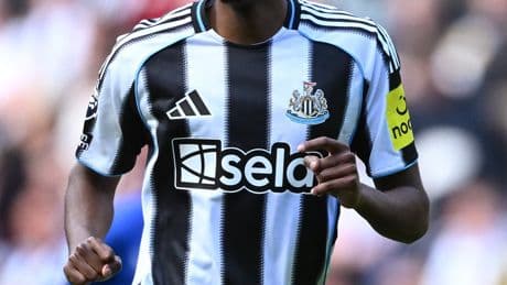 Liverpool have 'new proposal' for Alexander Isak as Newcastle make decision for friendly double-header