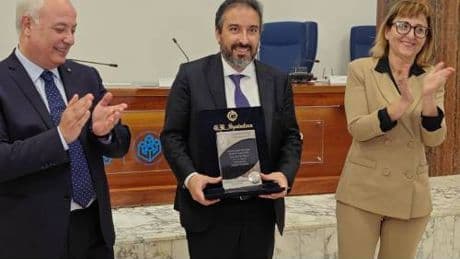 Comunicato Stampa: IL RETTORE BILLARI OSPITE DEL PARLAMENTO DELLE IMPRESE ALLA CAMERA DI COMMERCIO DI COSENZA