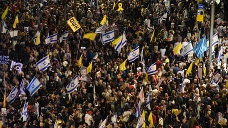 Wegen der Geiseln - Massen-Proteste gegen Netanjahu in Israel