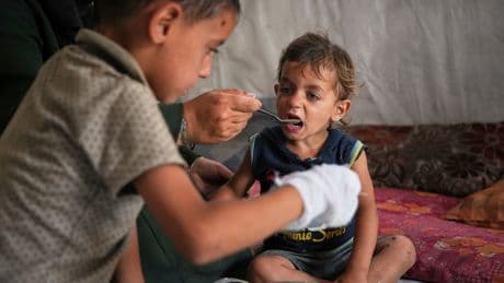 Israel anuncia que permitirá la entrada de una “cantidad básica” de alimentos en Gaza