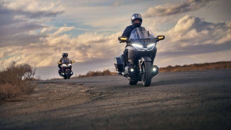 Motos, historia y naturaleza en la V Concentración motera de Barco de Ávila