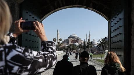 Dünya'nın en çok turist çeken ülkeleri belli oldu! Türkiye listeye yüksek sıradan girdi