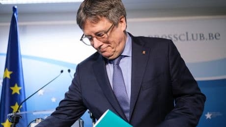 Puigdemont duda de que el Gobierno vaya a parar la opa del BBVA al Sabadell