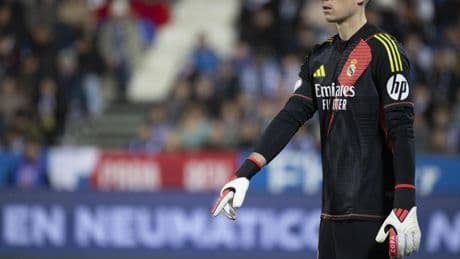 El Real Madrid, pendiente de Lunin