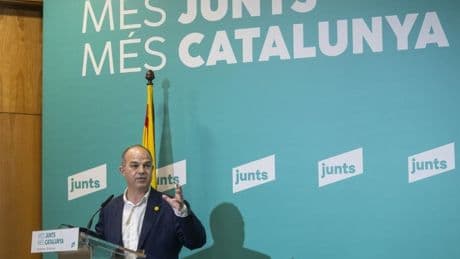 Junts rechaza una moción con el PP y carga contra Feijóo: «Vive en una realidad paralela»