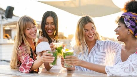 Del cóctel de Magas por Fundador a la cita perfecta en Madrid: los planes de Magas de la semana