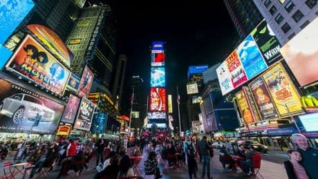 Plusieurs personnes blessées après des coups de feu en plein Time Square à New York