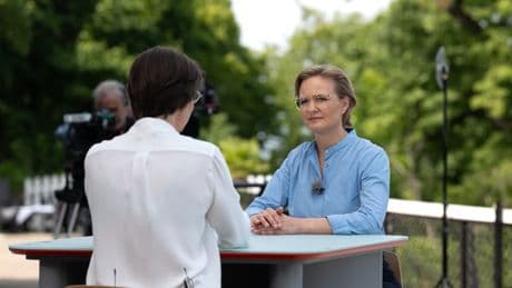 Grünen-Chefin Franziska Brantner liefert eine windelweiche "Oppositionsshow"