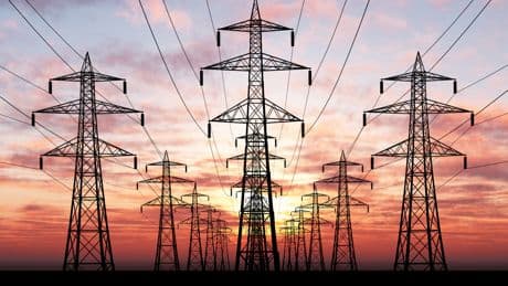 El precio de la luz cae este domingo hasta los 6 euros