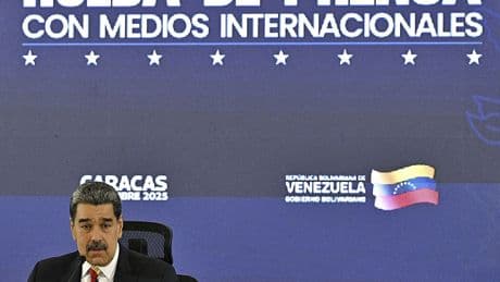 Maduro evita el pulso con Trump tras un ataque lleno de interrogantes