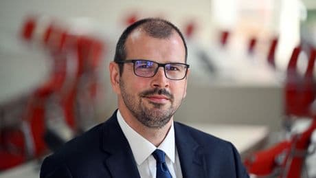 Situation an Schulen: Minister: Defizite bei Ganztag möglich - Stundentafel sicher