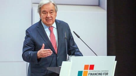 Die Lage im Überblick: Ukraine: UN-Generalsekretär für bedingungslose Waffenruhe