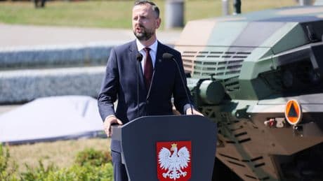 Polonia alerta de la caída de un objeto no identificado en su territorio durante la madrugada