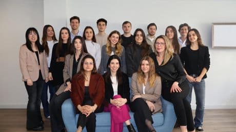 Cómo puedes reconstruir tu vida si las deudas te ahogan