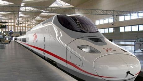 Talgo achaca al mal estado de la vía los problemas de su tren Avril entre Madrid y Barcelona