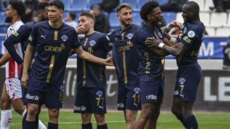Kasımpaşa, Sivasspor'u 3 golle devirdi!