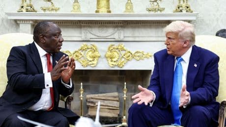 Trump desafía al presidente de Sudáfrica con falsas acusaciones de un "genocidio blanco"