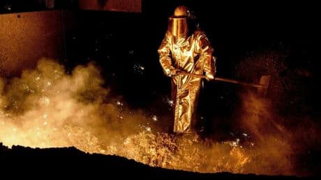 Bundesregierung: „Grober handwerklicher Fehler“ – Wirtschaft warnt vor Scheitern des Industriestrompreises