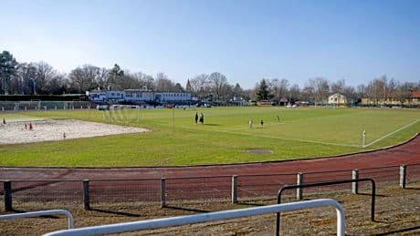 Regionalliga Nordost | Preussen gegen Dynamo: Fußball in der Westberliner Vororthölle