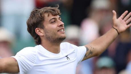 Cobolli non si ferma più: è ai quarti a Wimbledon