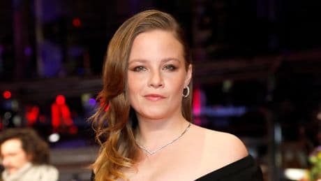 Karriere und Privates - Jasna Fritzi Bauer ist lange keine Newcomerin mehr