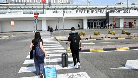 Trappola bagaglio a mano: metà dei viaggiatori paga extra senza saperlo