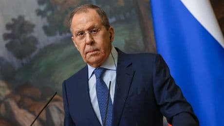 Lavrov: İstanbul’da varılan anlaşmalara bağlıyız