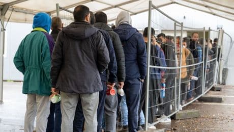 Dänischer Knallhart-Minister in Berlin - So könnt ihr Deutschen das Asyl-Chaos stoppen