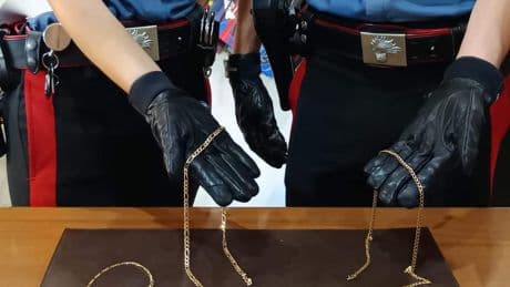 Heldhaftige Nederlandse pelgrim (20) achtervolgt laffe berover en levert hem af bij politie in Rome