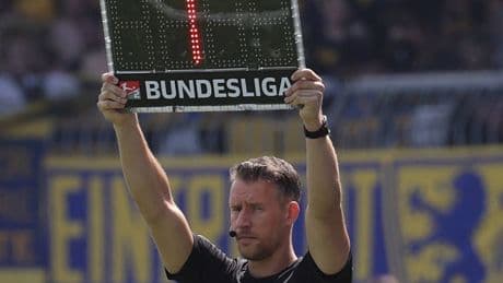 Längere Nachspielzeiten: Zeiterfassung jetzt auch in der Bundesliga
