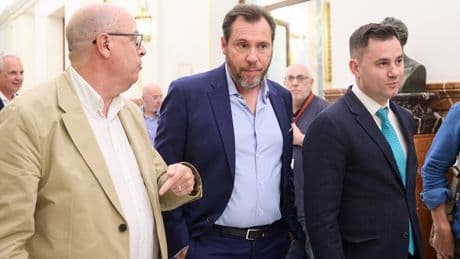 Guerra abierta entre Óscar Puente y las concesionarias por los contratos de una decena de autovías