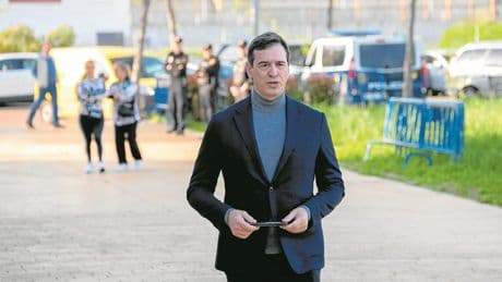 La jueza da dos días al hermano de Sánchez para aclarar si quiere mudarse a Japón