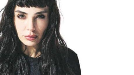 Sezen Aksu dokunuşu