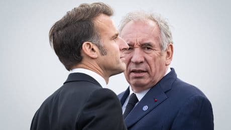 Emmanuel Macron et François Bayrou : les tourments du mariage forcé
